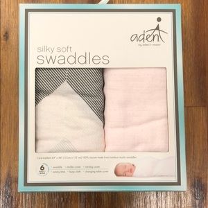 New baby swaddles
